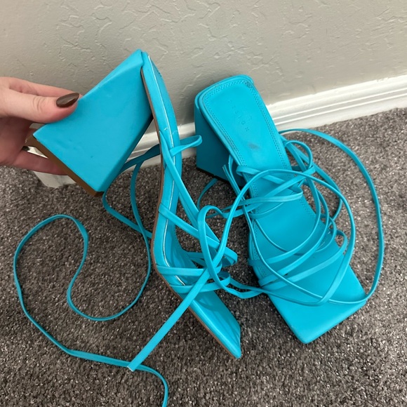 ASOS lace up heels - Picture 2 of 4